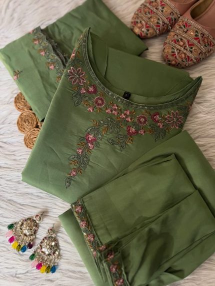 আড়ং কটন।